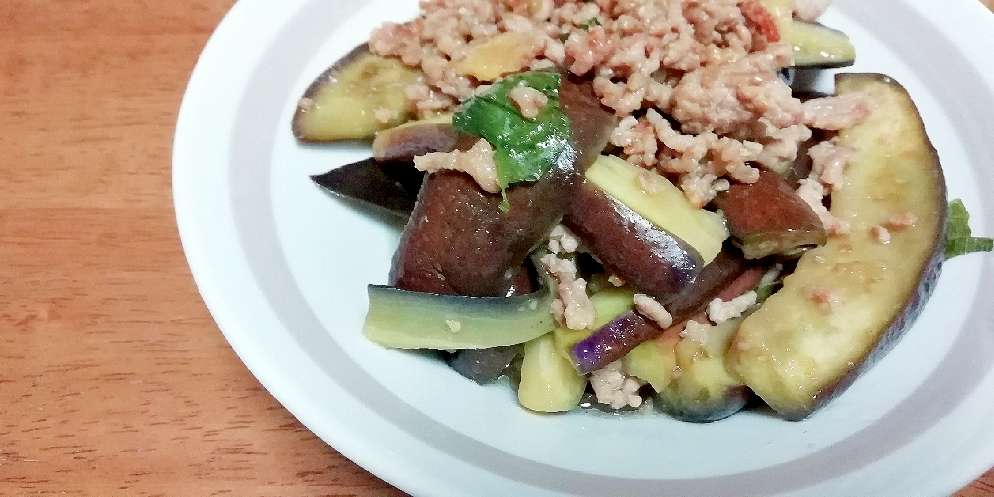 ナスと豚ひき肉の炒め物