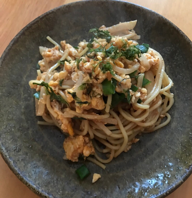 大根と卵の焼きそば