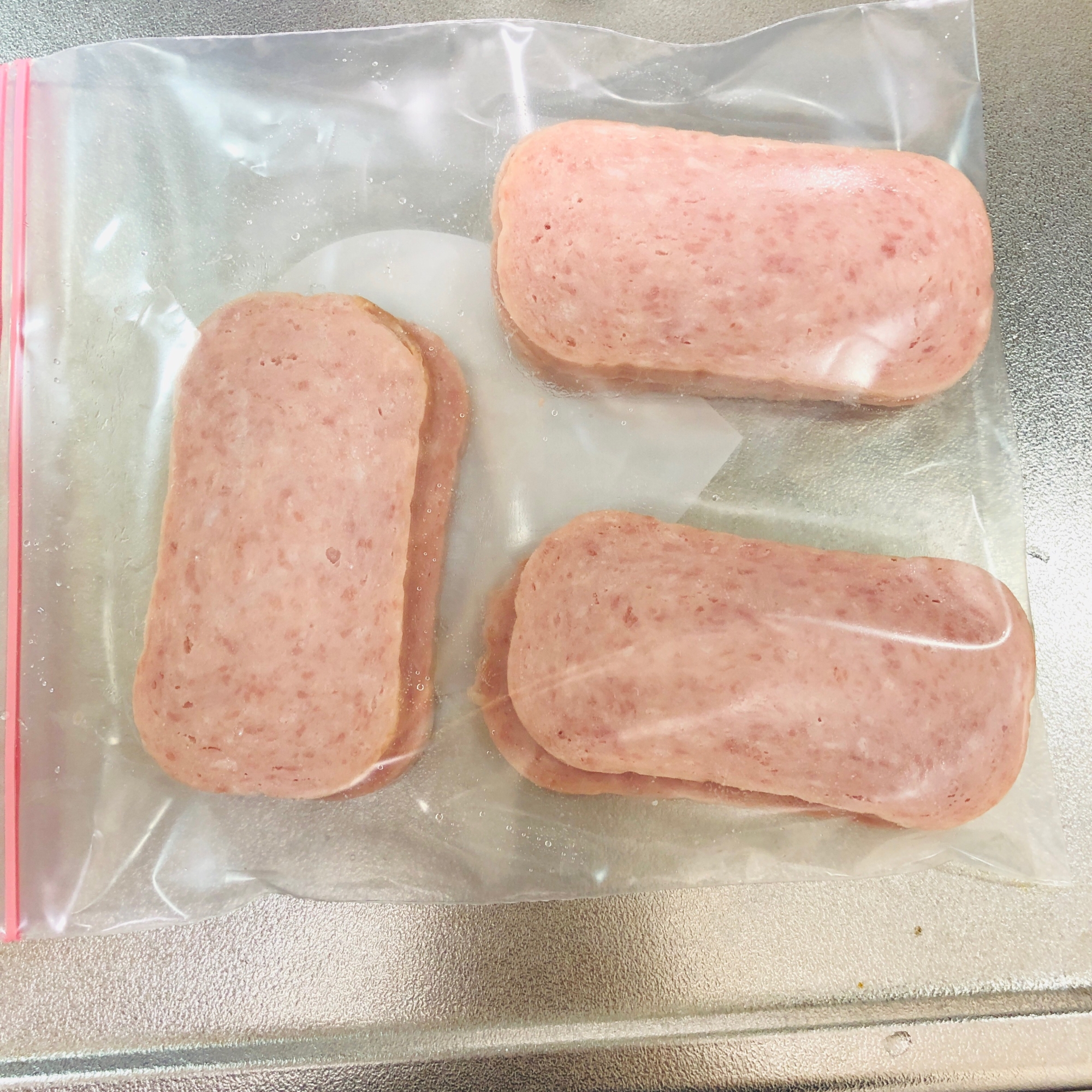 スパムの冷凍保存 レシピ 作り方 By ろーるけーき 楽天レシピ スパムの冷凍保存 レシピ 作り方 By ろーるけーき 楽天レシピ