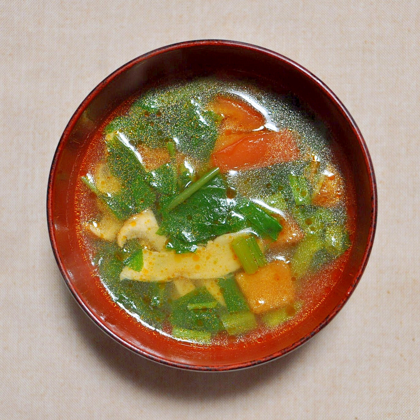 空芯菜とえりんぎとトマトのスープ