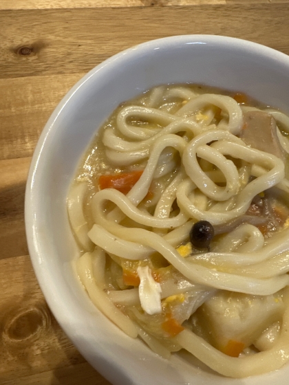 鍋のシメにとろとろ♥卵とじラーメン。