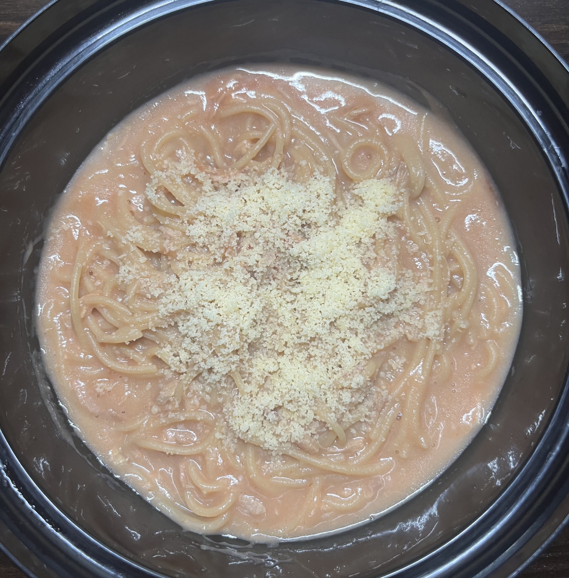 簡単レンジのみ⭐︎ツナトマトクリームパスタ