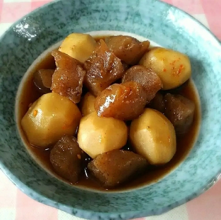 里芋とコンニャクの甘辛煮