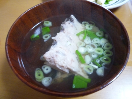 鯛のお吸い物は飲んだことがありましたが、はまちのアラは初！お吸い物が豪華になりました～！