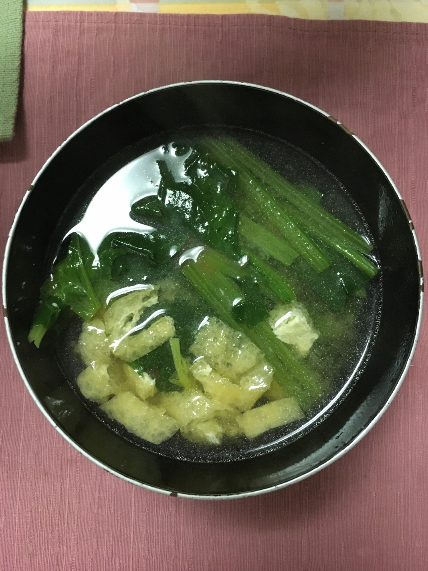 ほうれん草と油揚げのお味噌汁