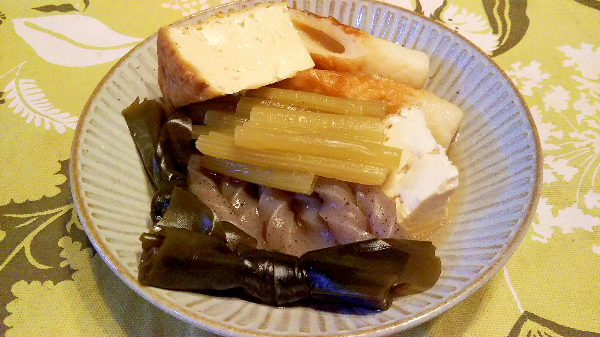 厚揚げ・蕗・竹輪の煮物