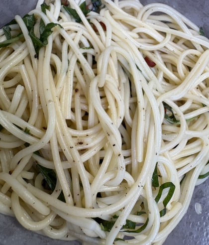 簡単でうまい！大葉のペペロンチーノ