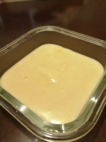 シフォンケーキを作って、卵黄が1つあまりましたので、こちらのレシピを参考にしてカスタードクリームを作らせていただきました！ありがとうございます。