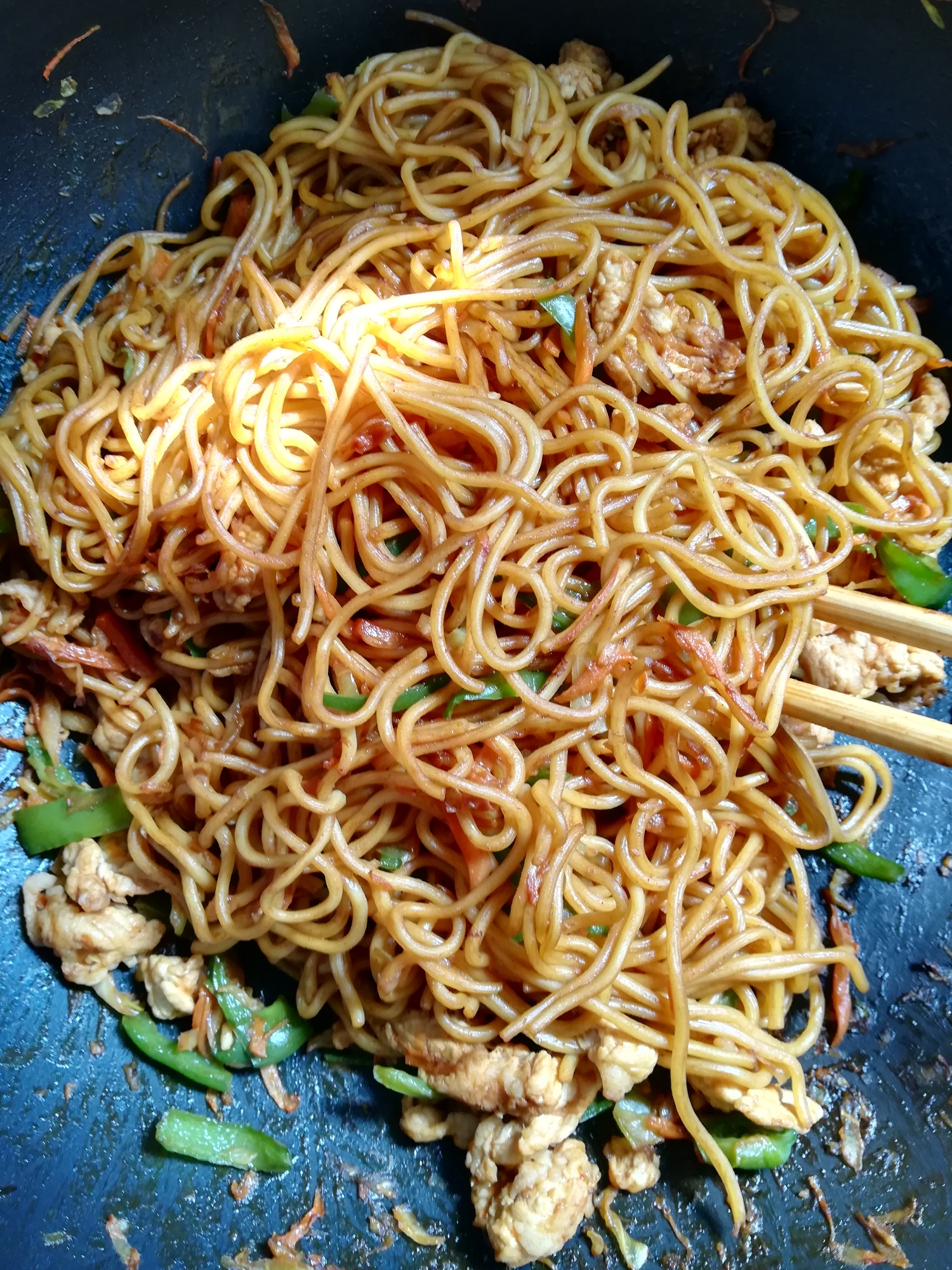 シンプルな　ソース焼きそば