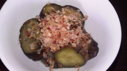 めんつゆで簡単 焼きなすおひたし レシピ 作り方 By Tomokumi00 楽天レシピ