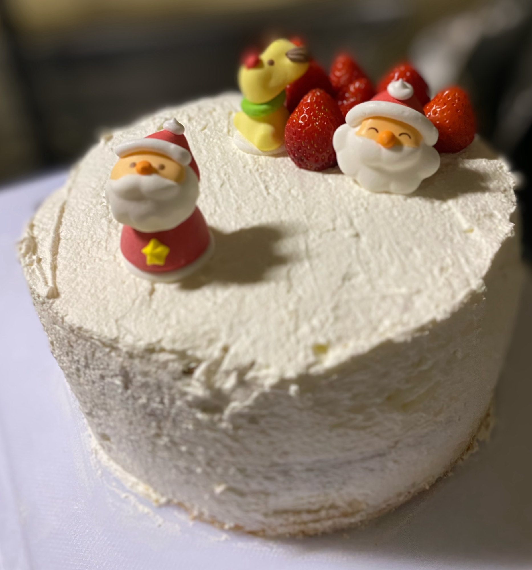 冷凍スポンジで作る!たっぷりいちごのショートケーキ