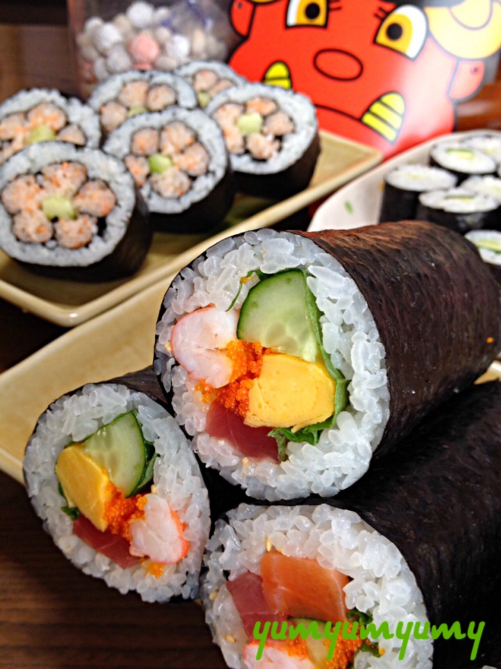 恵方巻き&飾り寿司です☆海鮮たっぷり版&愛らし系♪