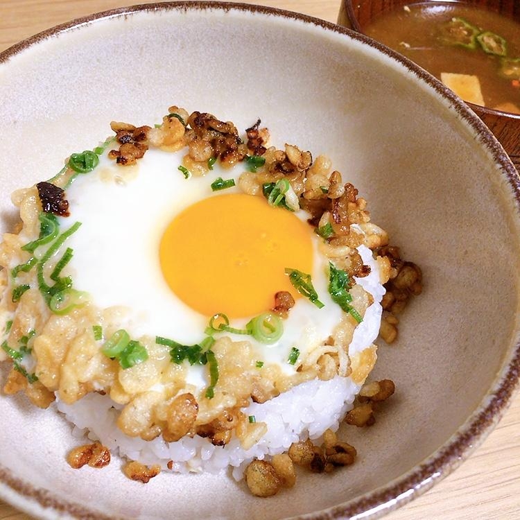 天かす＆目玉焼き丼★*。