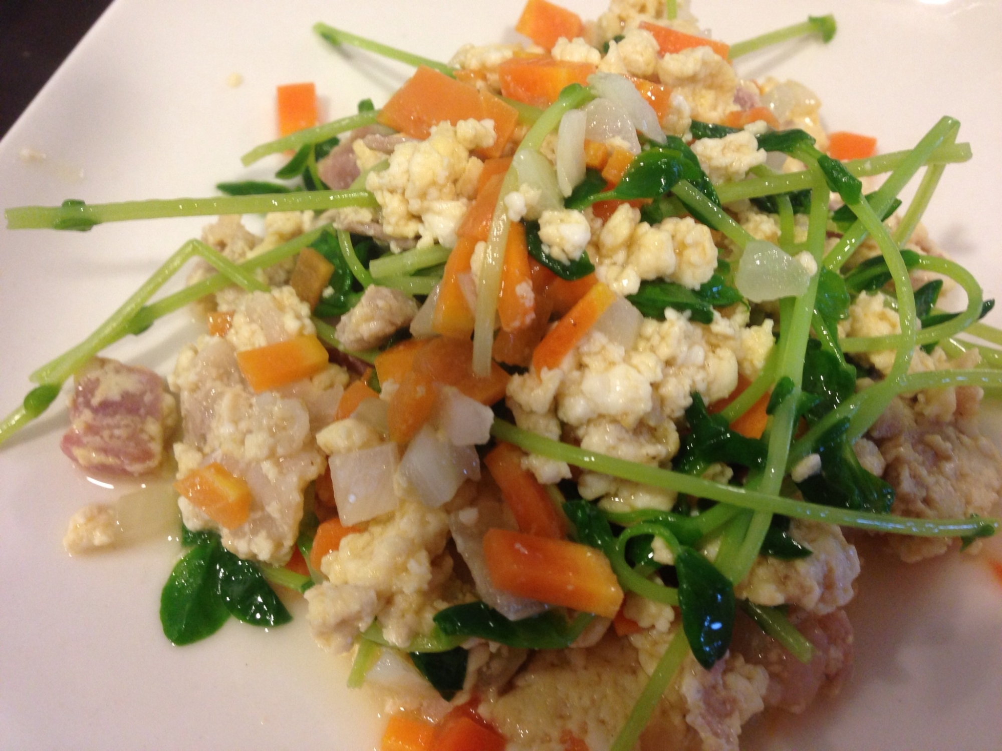 豆腐と豆苗の炒め物 レシピ 作り方 By R0417n0613 楽天レシピ