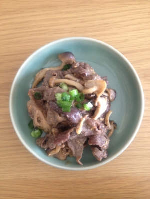 牛肉とキノコの味朴葉味噌焼き(葉っぱ無し)