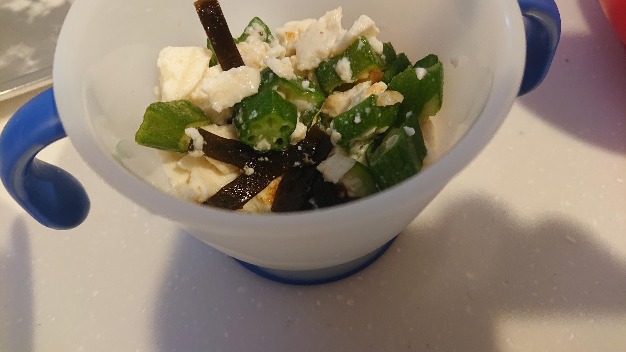 昆布とオクラの豆腐サラダ