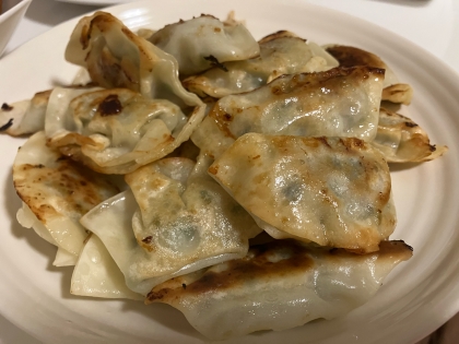 ニラたっぷり餃子