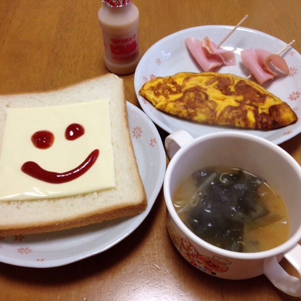 子どもが喜ぶ にこにこパンの朝ごはん レシピ 作り方 By お父さん 時々se 楽天レシピ 子どもが喜ぶ にこにこパンの朝ごはん レシピ 作り方 By お父さん 時々se 楽天レシピ