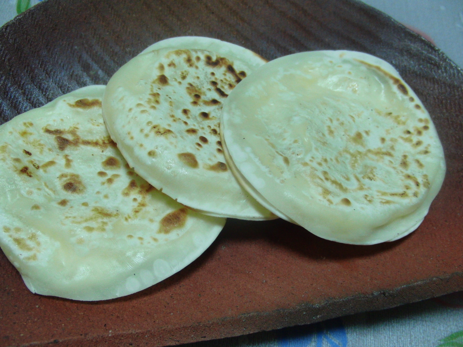 餃子の皮で　ポテトとチーズのおつまみオヤキ