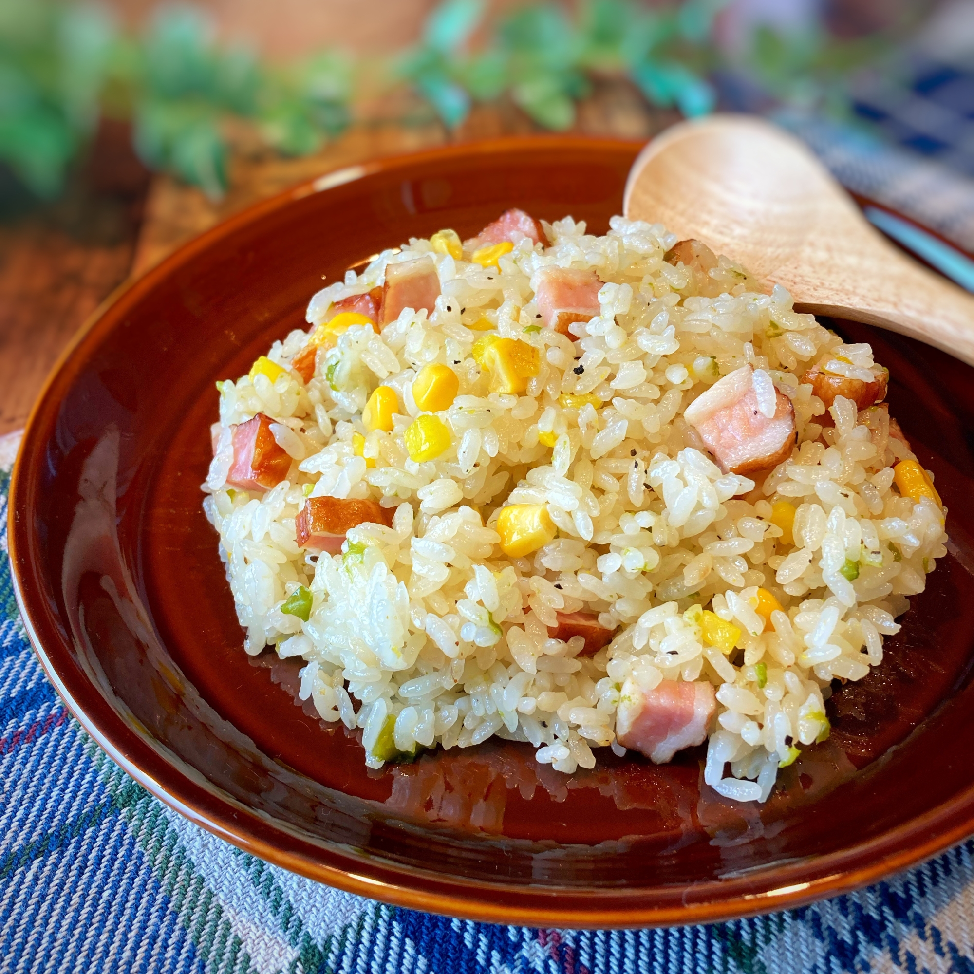 ベーコンとコーンの炊飯器ピラフ レシピ 作り方 By Midomaru Recipe 楽天レシピ