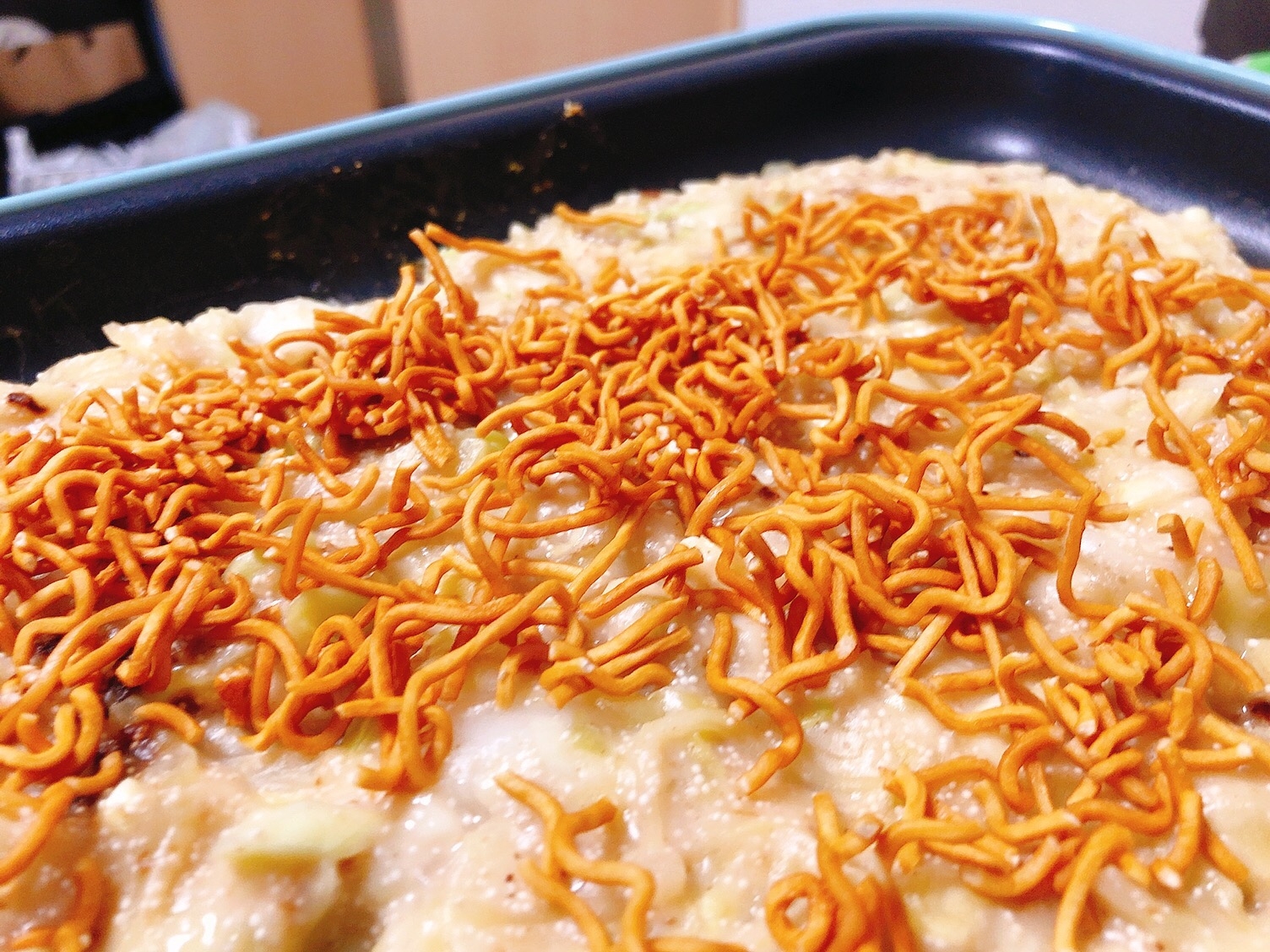 ホットプレートで作る明太もちチーズもんじゃ