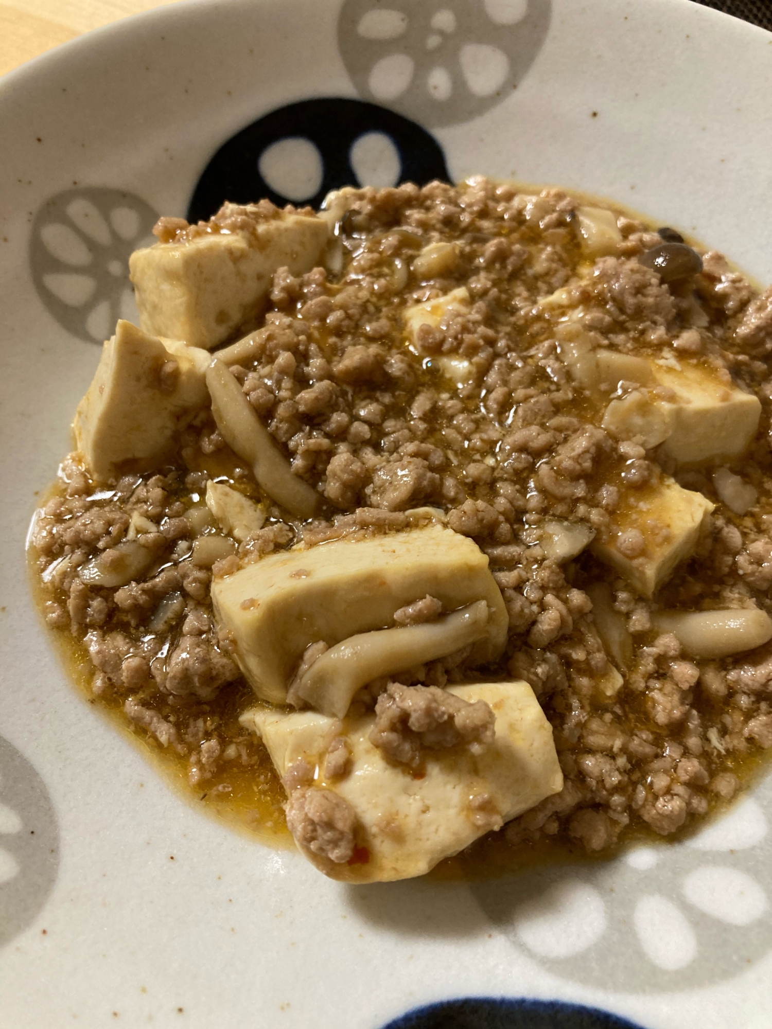 ぶなしめじでカサ増し！麻婆豆腐