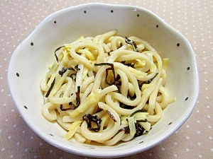 手抜き・簡単！お昼ご飯☆塩昆布チーズうどん