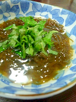 もずくの食べ方 大葉でさっぱり レシピ 作り方 By ほぉみぃ 楽天レシピ もずくの食べ方 大葉でさっぱり レシピ 作り方 By ほぉみぃ 楽天レシピ