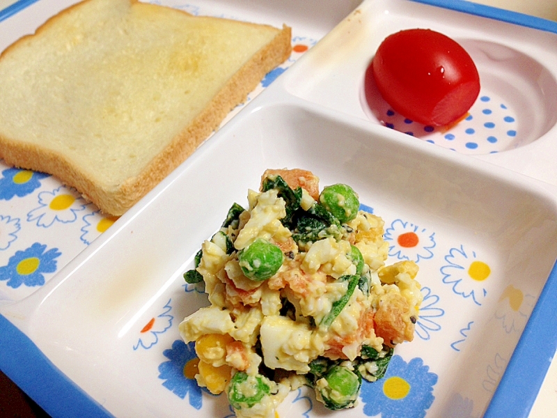 2歳娘の卵サラダ(*^_^*)朝食用