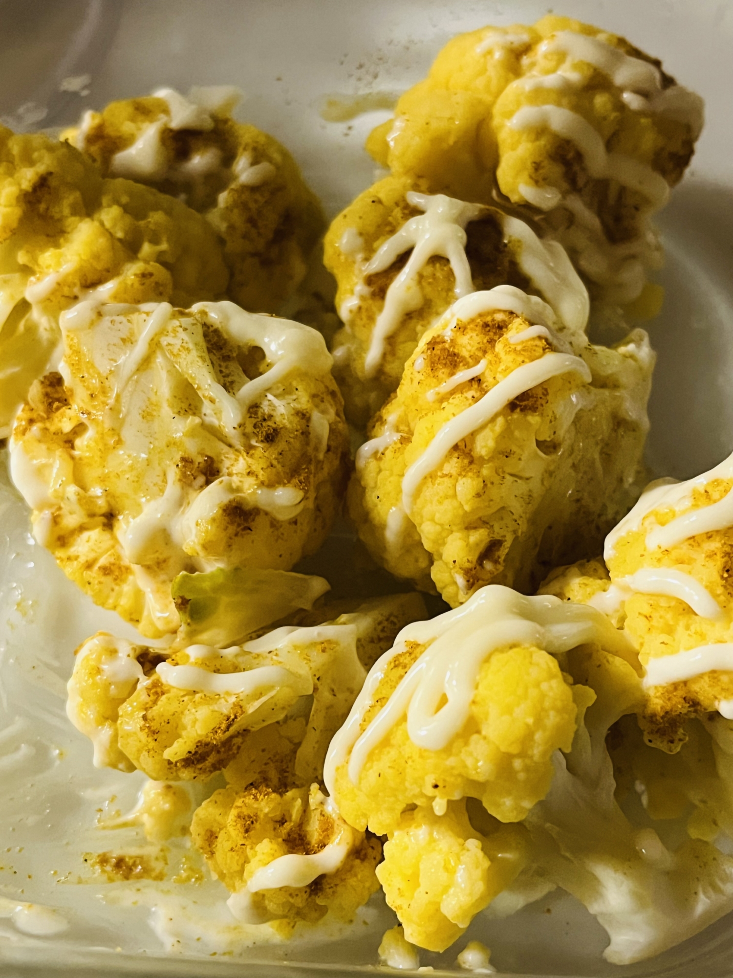 カリフラワーのカレー国産チーズマヨサラダ