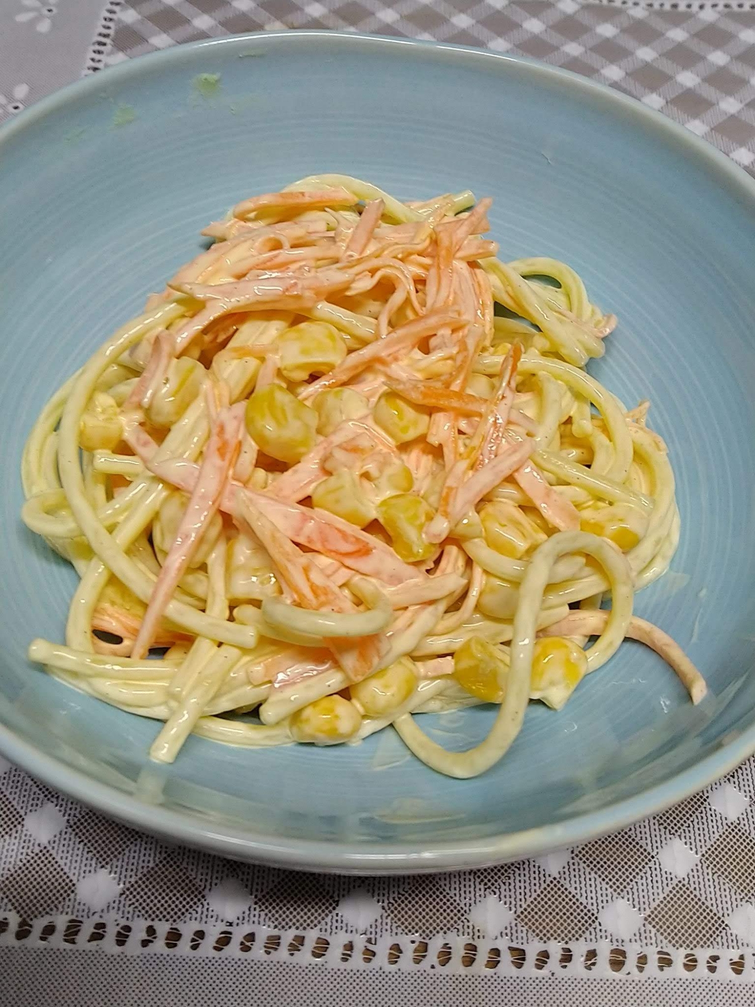 スパゲティのサラダ