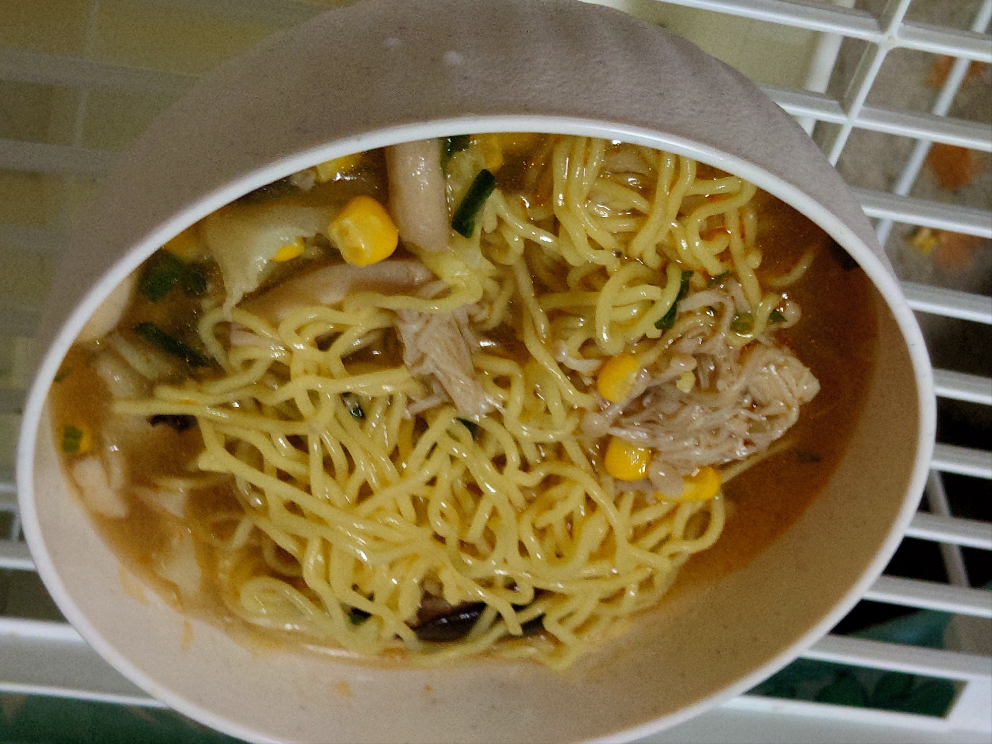 きのことキャベツの冷しょうゆラーメン