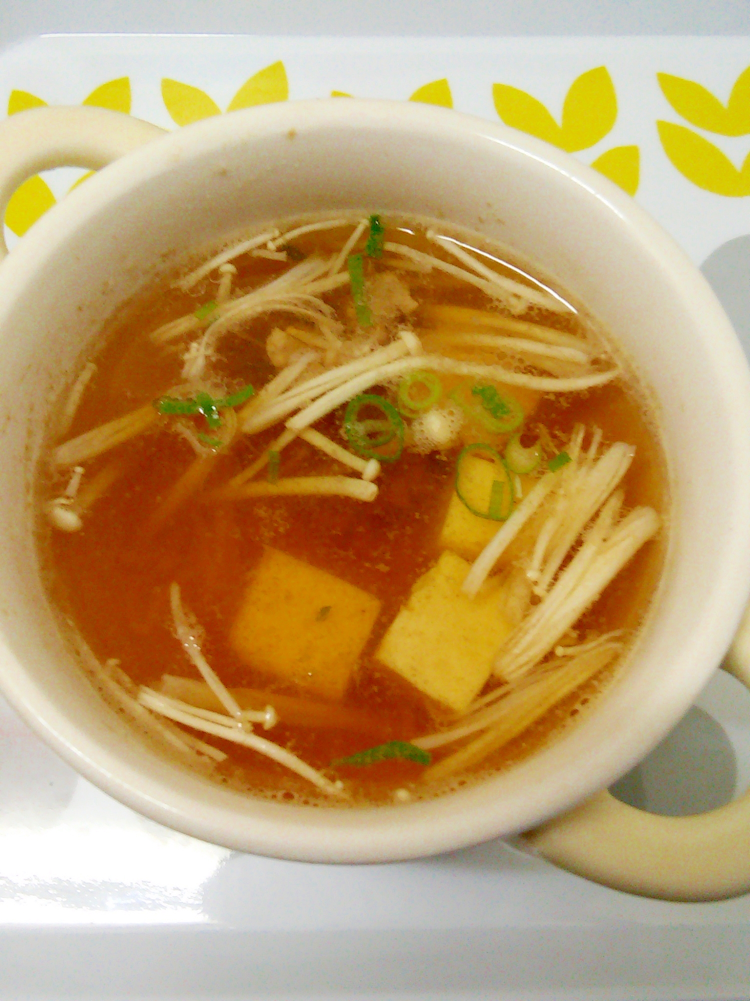 ずぼらレシピ♪豆腐と豚ひき肉とえのきの和風スープ