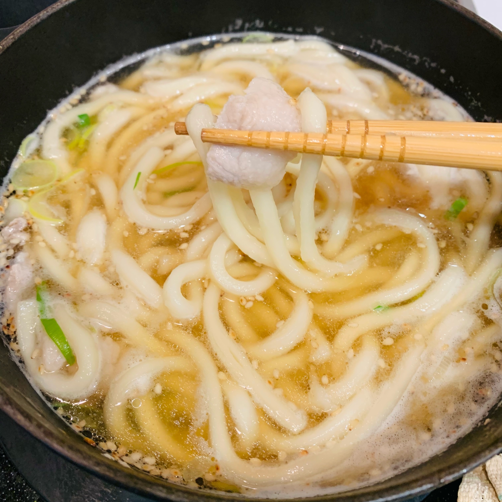 豚バラネギ塩うどん！