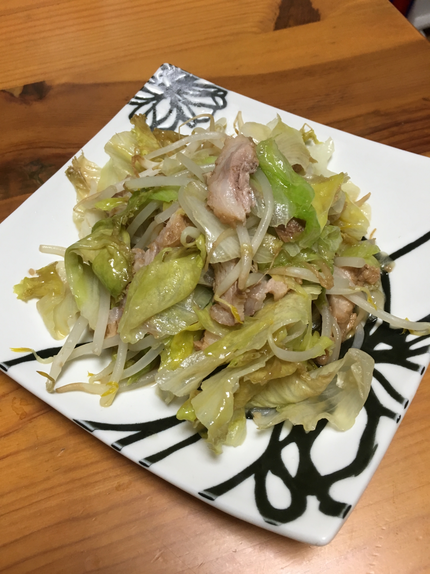 野菜とチャーシュー