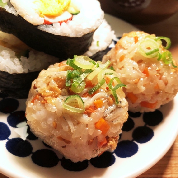 おいなりさん風おにぎり