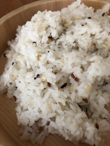 うちの朝食♪雑穀米と麦ご飯