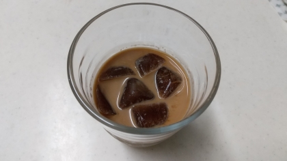 コーヒー氷で作る　アイスコーヒー