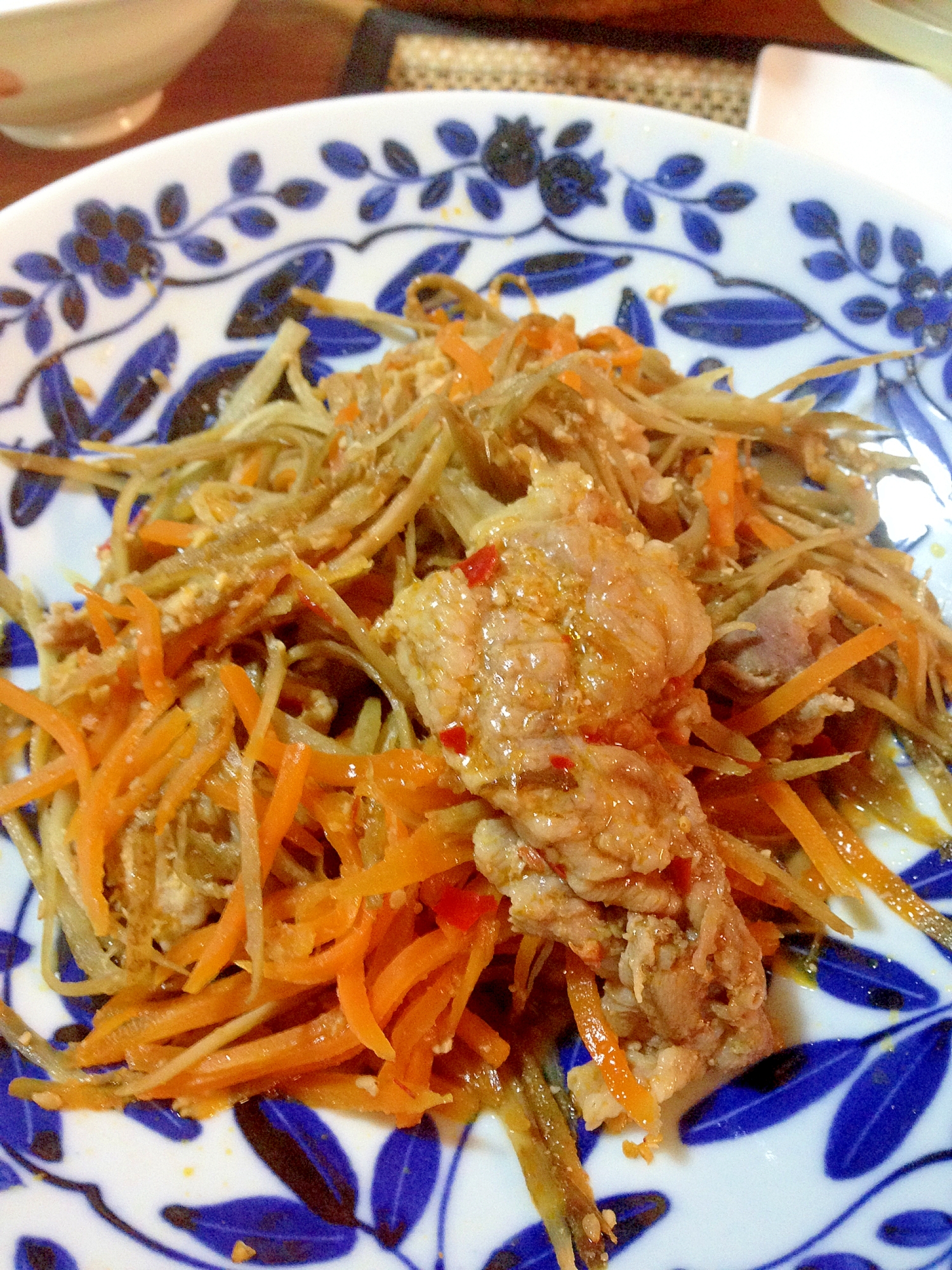 豚ばら肉と野菜のチョイ辛ゴマ味噌蒸し