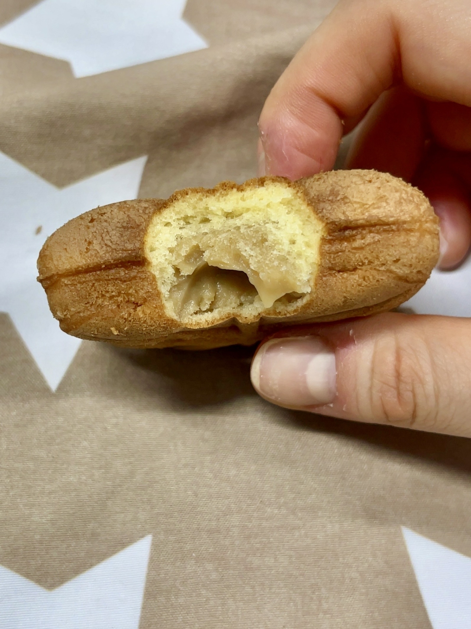 キャラメル入りふわっとケーキ