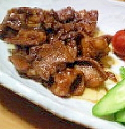 赤ワインだけで牛肉とエリンギの濃厚煮込み♪