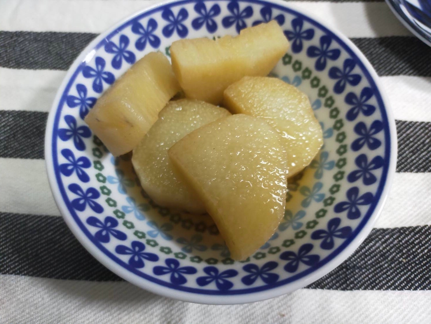 山芋がホクホクとろーり♪山芋のめんつゆ煮