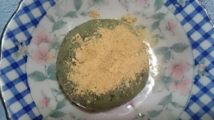 片栗粉の抹茶わらび餅美味しい❤１個どん!と作りました(^^)ご馳走様でした☆