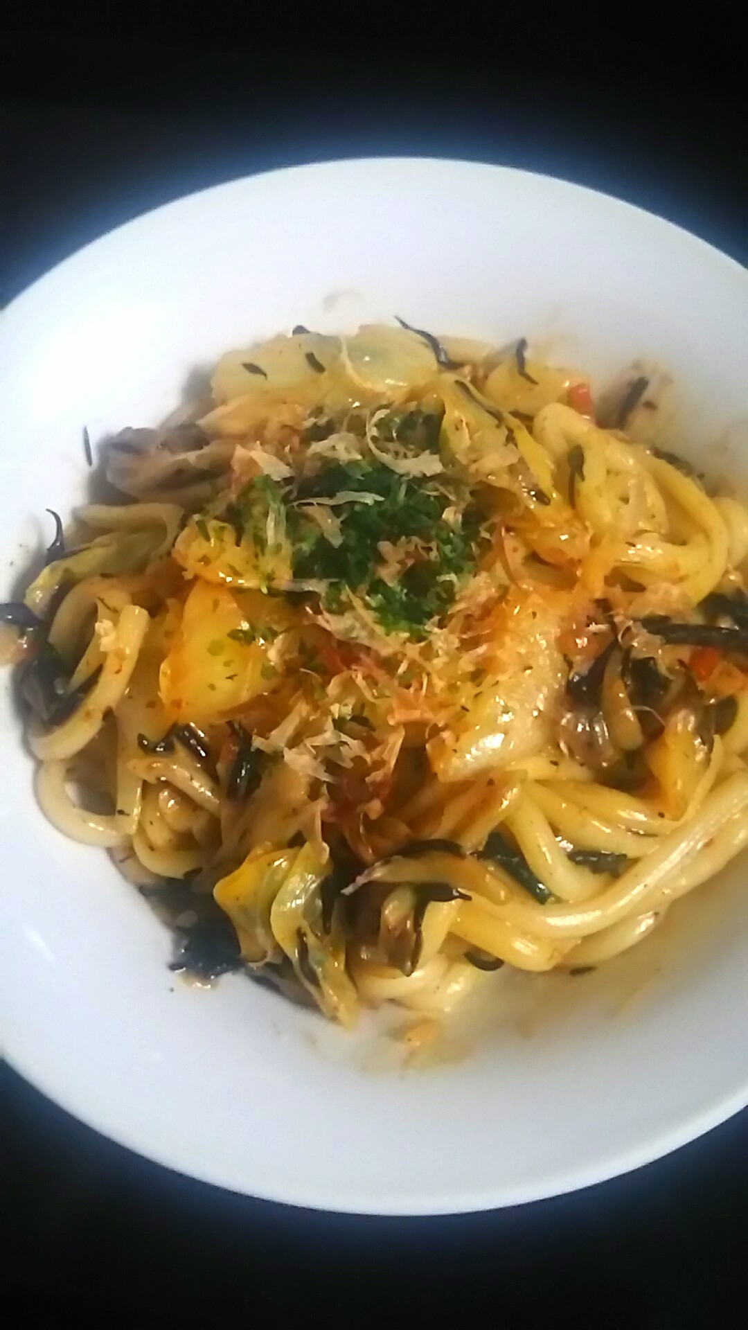 ひじきとキムチの焼きうどん