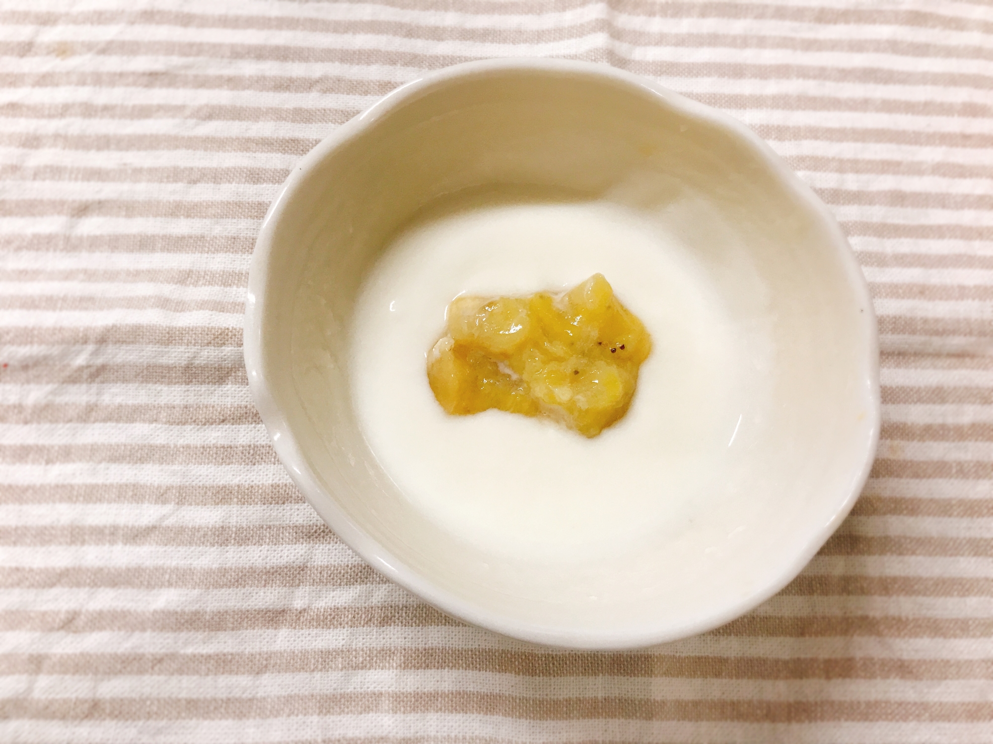 【離乳食中期】甘くて美味しい♡バナナヨーグルト