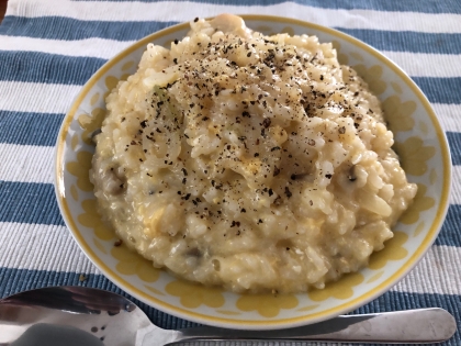 残った味噌汁で☆卵チーズリゾット