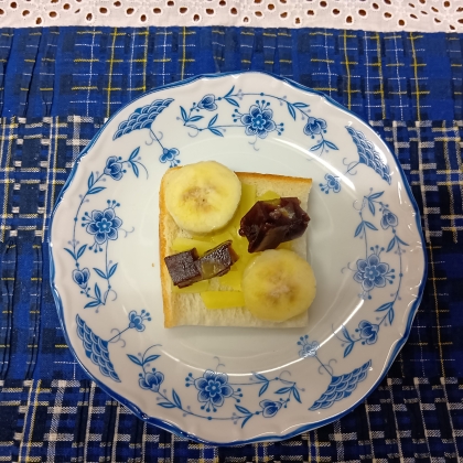 バナナ金時豆♪トースト•.¸¸¸.☆
