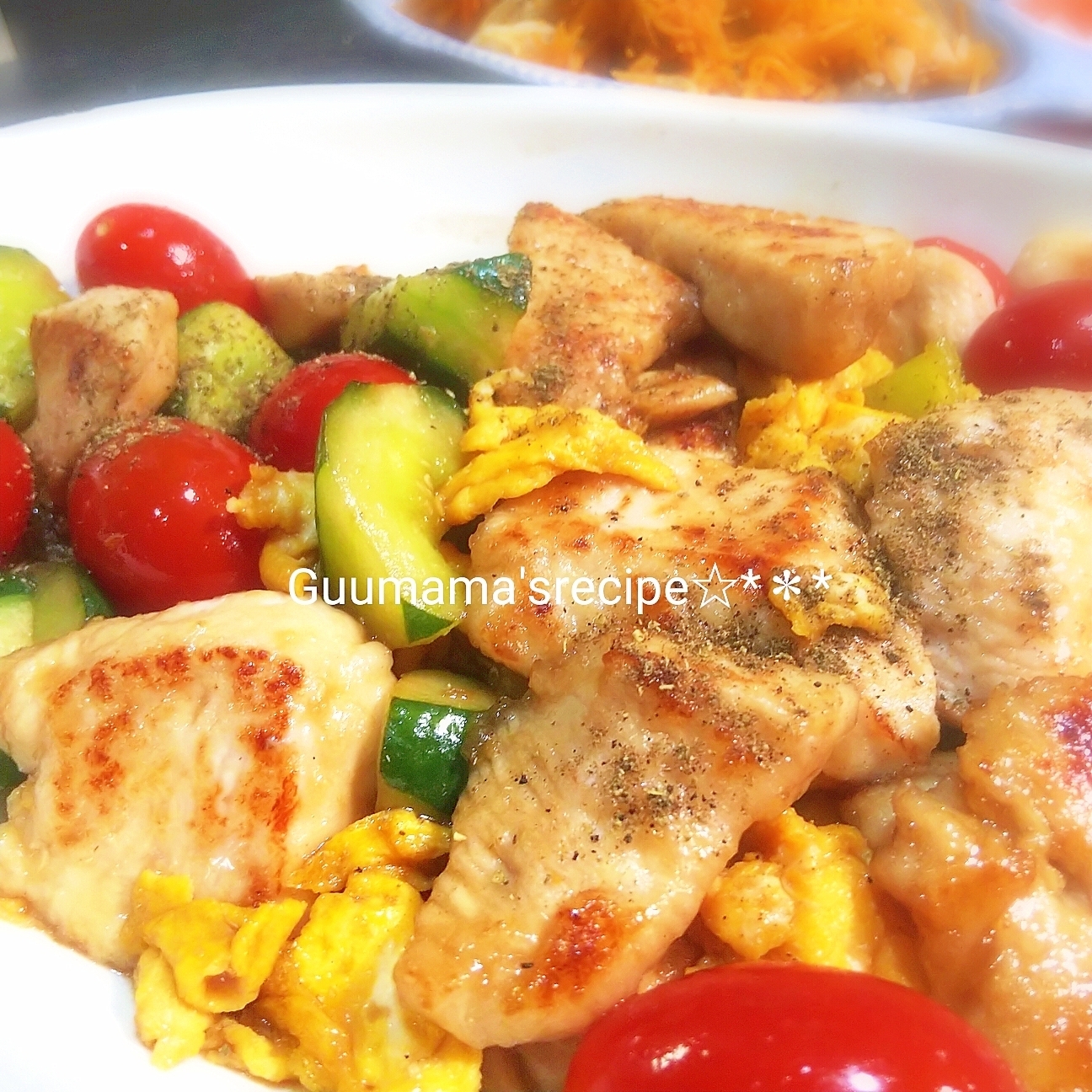 彩り最高♡鶏むね肉と卵ときゅうりの甘酢炒め