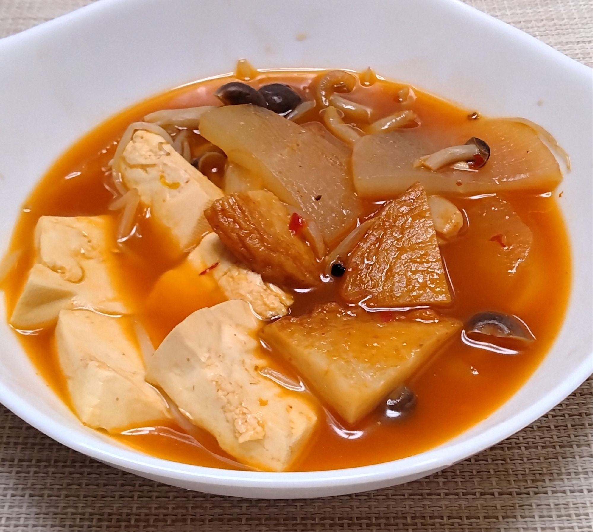 チゲ風ピリ辛スープ煮