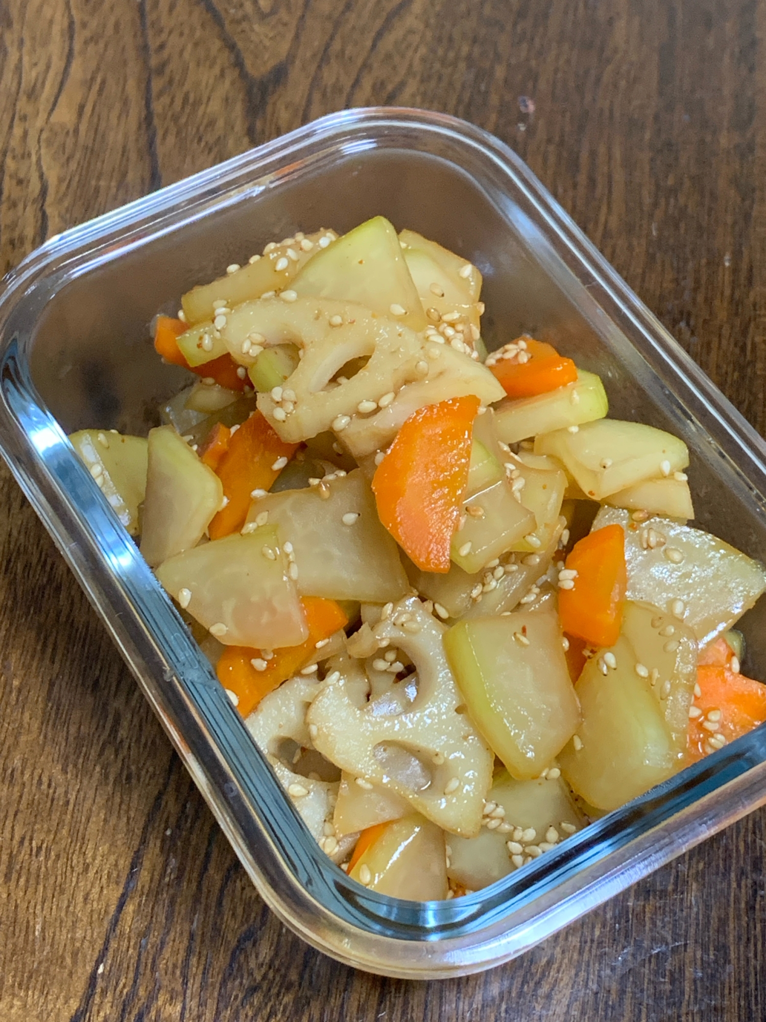 青パパイヤと蓮根とにんじんのきんぴら